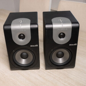 Alesis M1Active 520 (face avant)