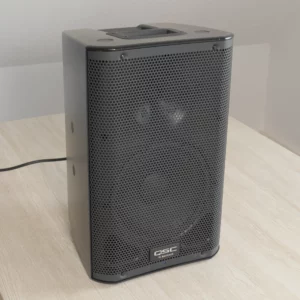QSC K8 (occasion)