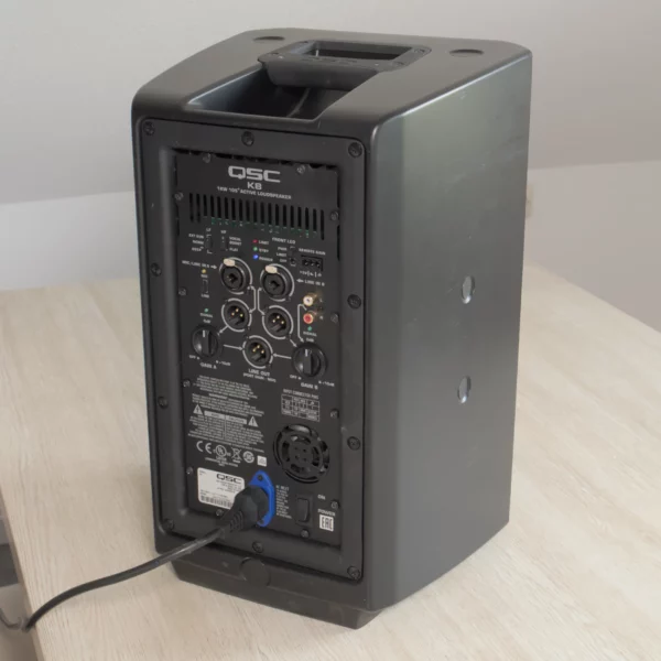 QSC K8 (occasion)