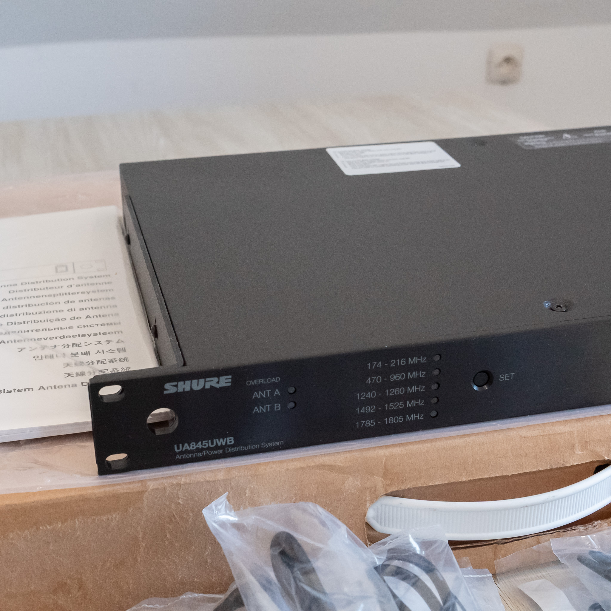Shure UA845UWB (occasion, comme neuf) 2 Shure UA845UWB (occasion, comme neuf) – Image 2
