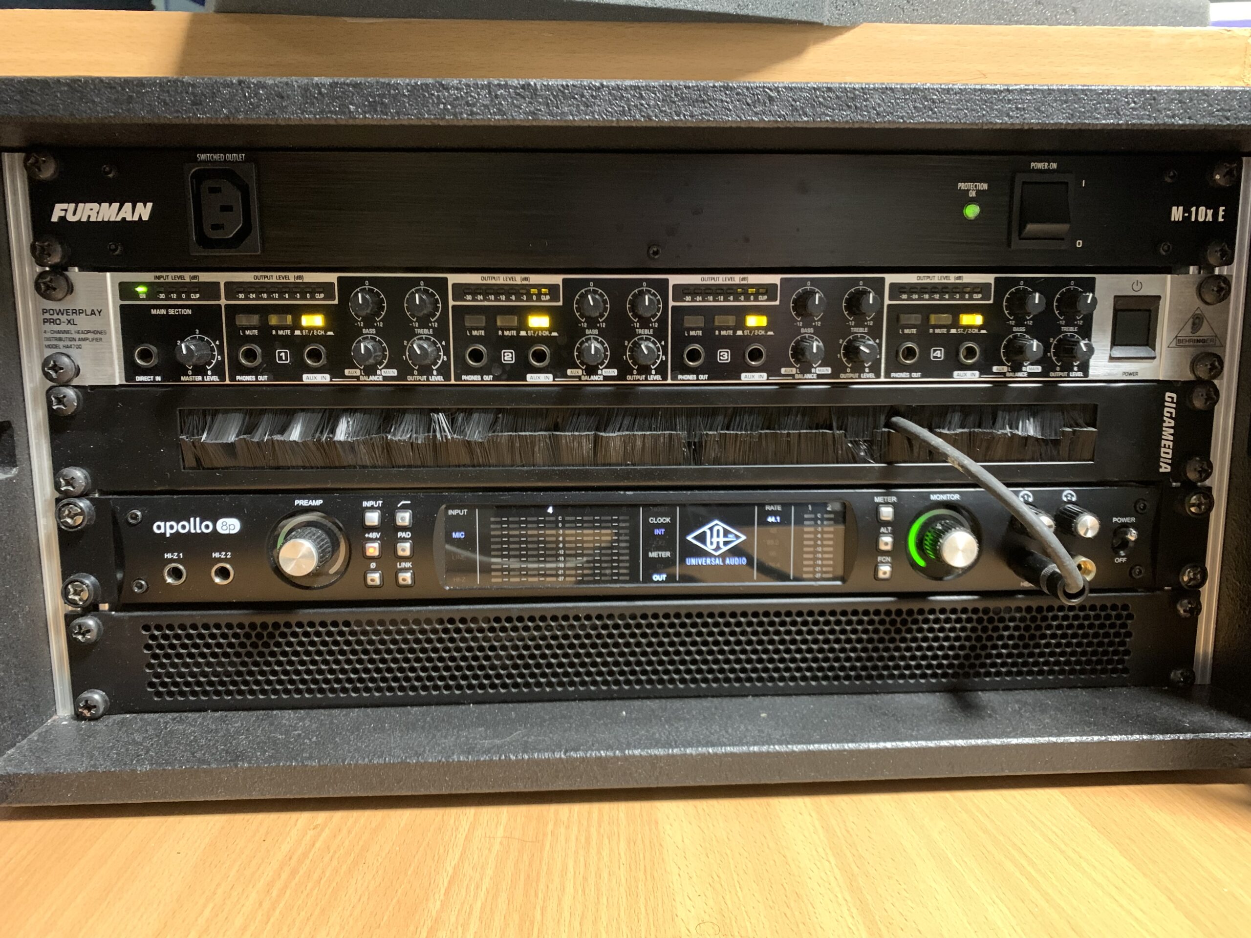Universal Audio Apollo 8p (occasion) 1 Universal Audio Apollo 8p (occasion)