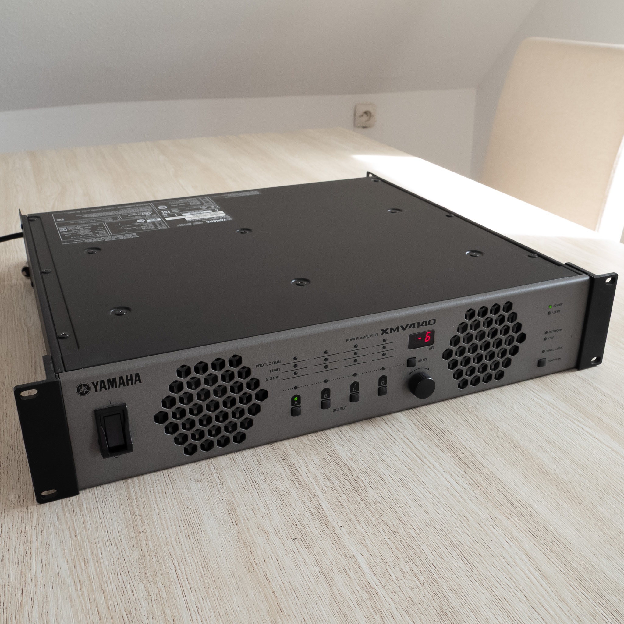 Yamaha XMV4140 (occasion) 2 Yamaha XMV4140 (occasion) – Image 2